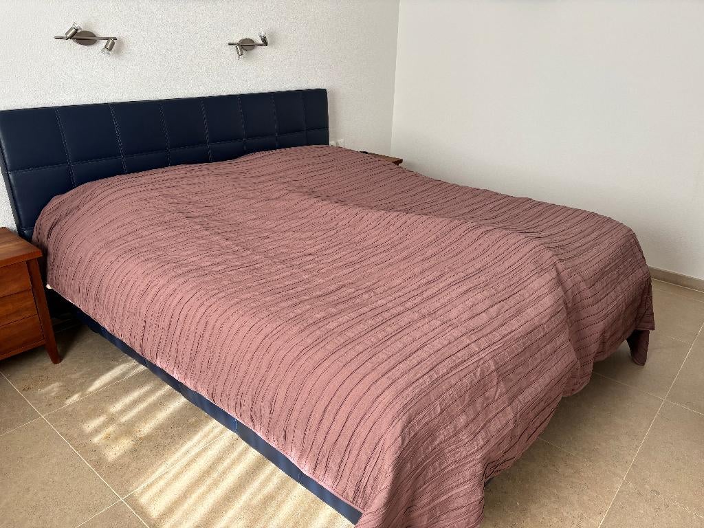Lavendel, oud roze beddensprei 260*250 Ikea Veketag ZGAN, Overige typen, Tweepersoons, Ophalen of Verzenden, Zo goed als nieuw