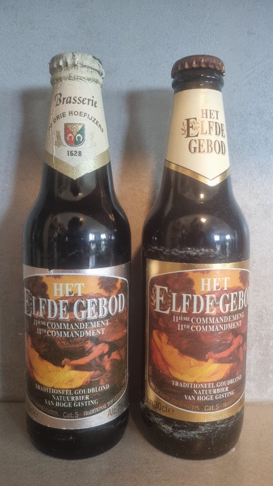 2x Het Elfde Gebod - De Drie Hoefijzers, Breda - 92/95, Ophalen of Verzenden, Zo goed als nieuw, Flesje(s), Overige merken