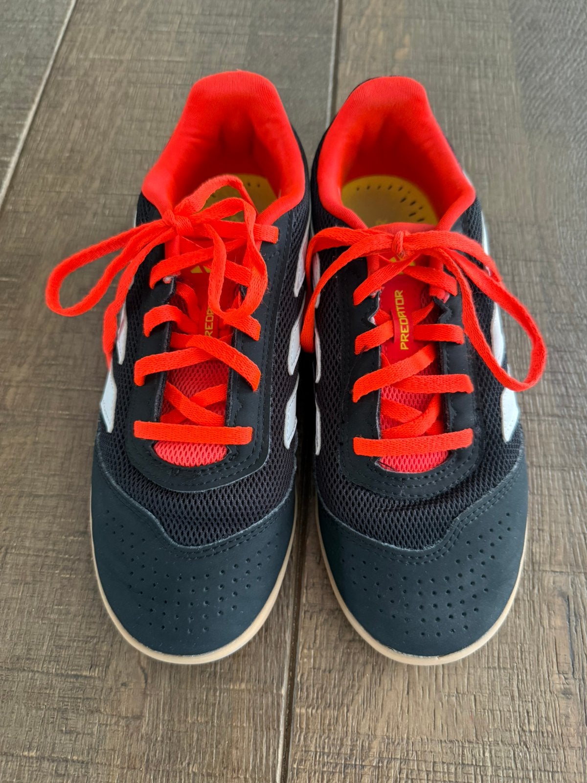 Adidas predator maat 36, Ophalen of Verzenden, Zo goed als nieuw, Jongen of Meisje, Sportschoenen