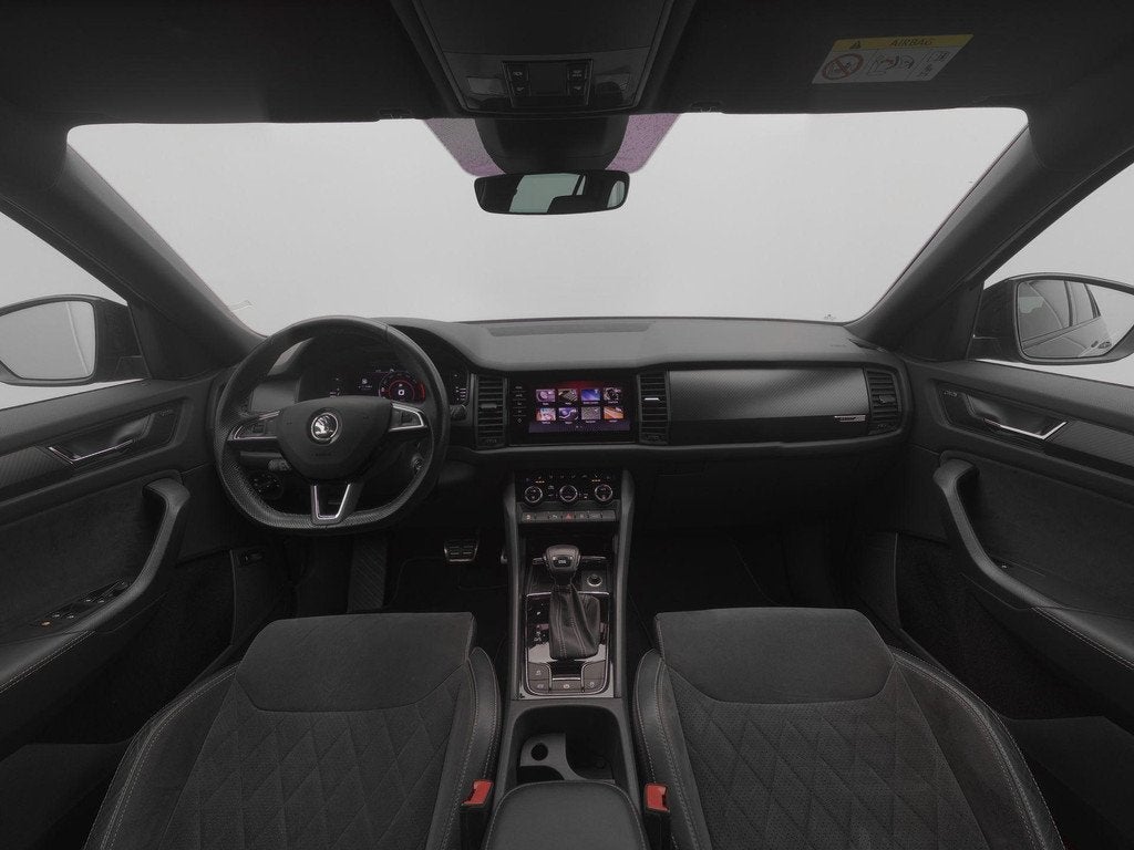 Skoda Kodiaq 1.5 TSI 150pk AUTOMAAT Sportline Business | Tre, Auto's, Skoda, 4 cilinders, 150 pk, Bedrijf, Kodiaq