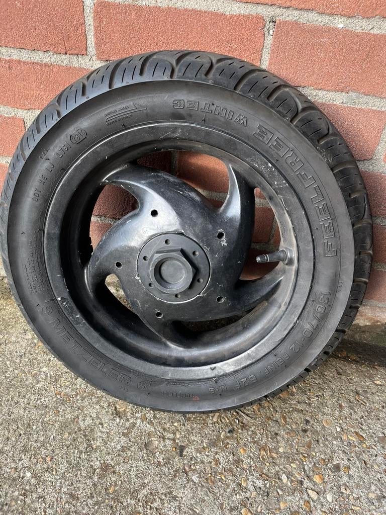 Piaggio achtervelg 12 inch, Ophalen of Verzenden, Zo goed als nieuw, Overige typen, Overige merken
