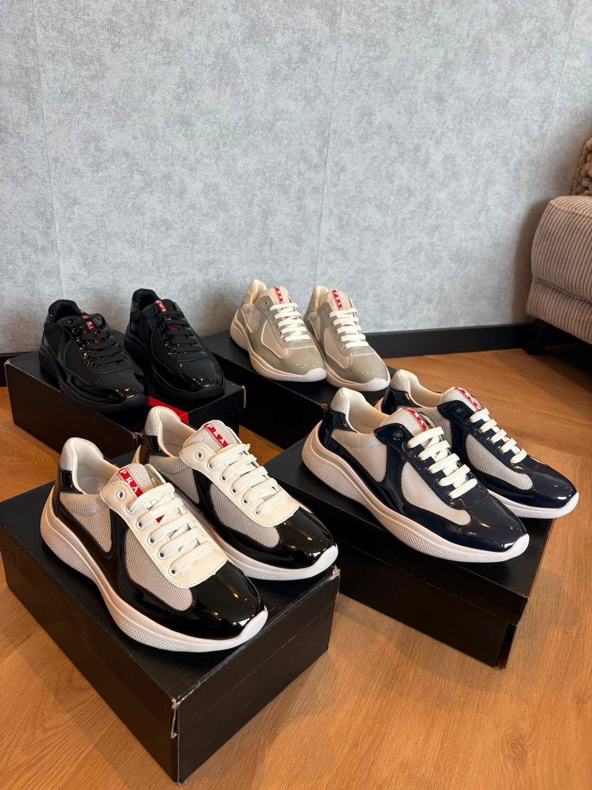 Prada cups 40 tot 45, Kleding | Heren, Schoenen, Ophalen of Verzenden, Zo goed als nieuw, Zwart