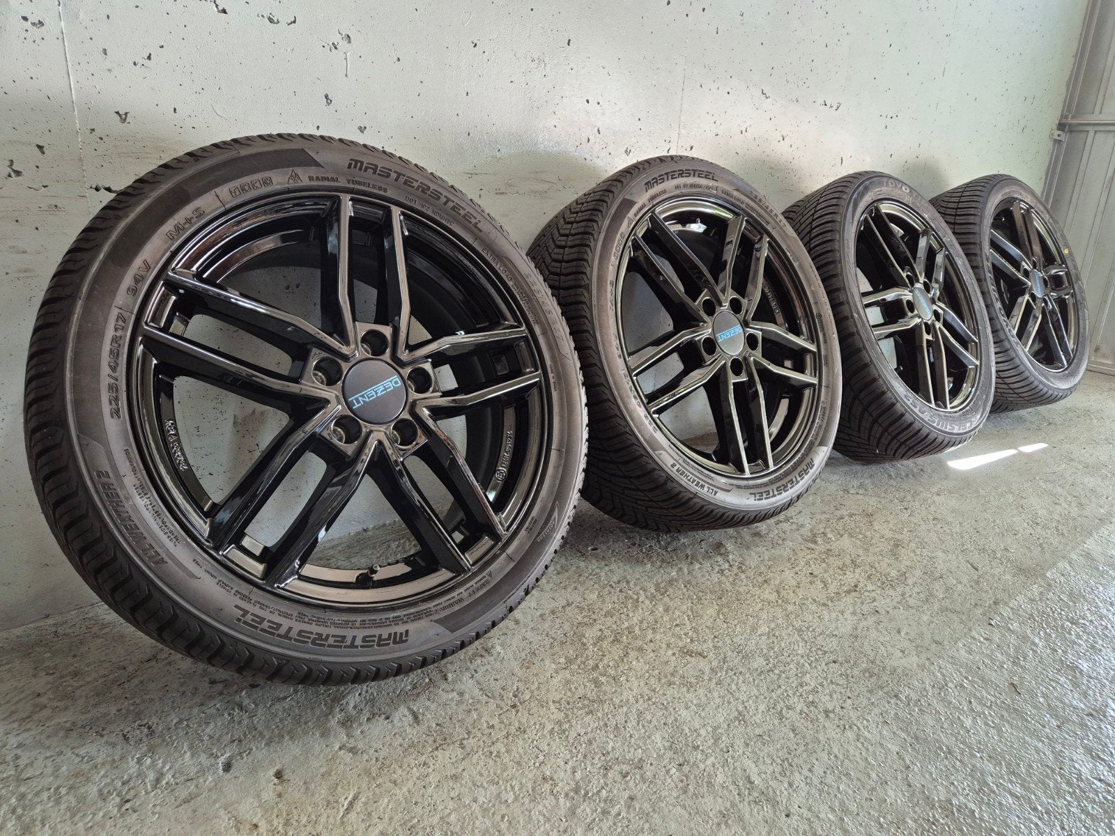 5x112/ 17inch VW AUDI SEAT SKODA MERCEDES+ALL SEASON, Auto-onderdelen, Banden en Velgen, Ophalen, Banden en Velgen, Nieuw, 17 inch