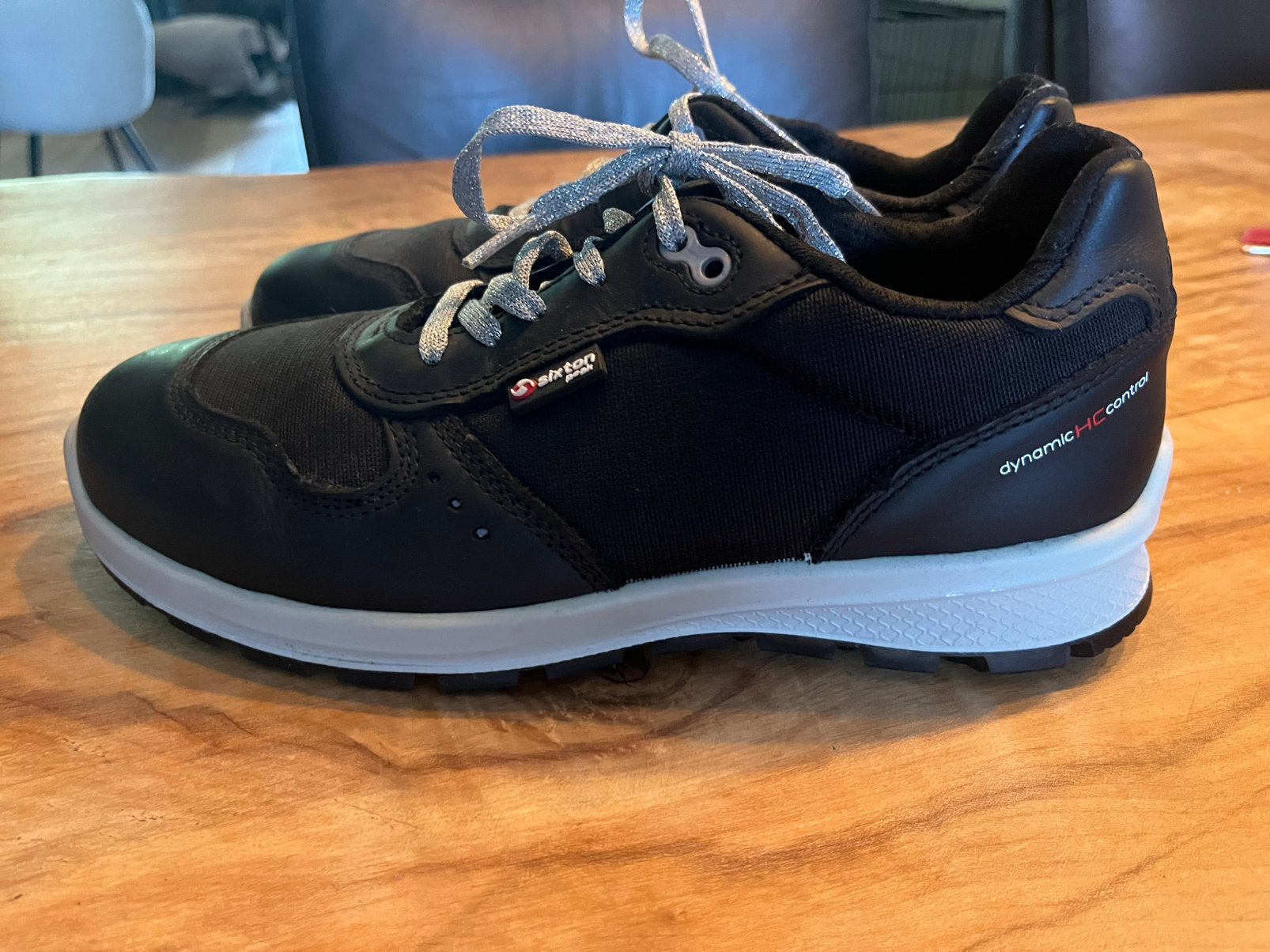 Werkschoenen dames, Ophalen of Verzenden, Zo goed als nieuw