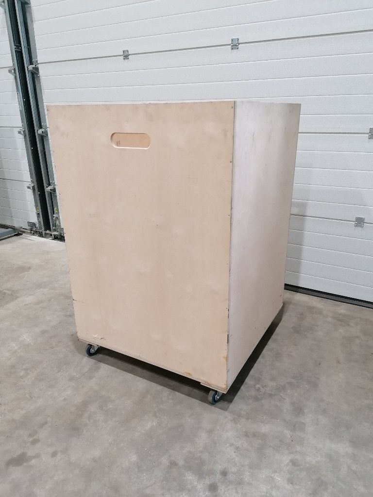 Grote opbergkist op wielen 950x950x1300mm, Ophalen, Gebruikt, -, 100 liter of meer
