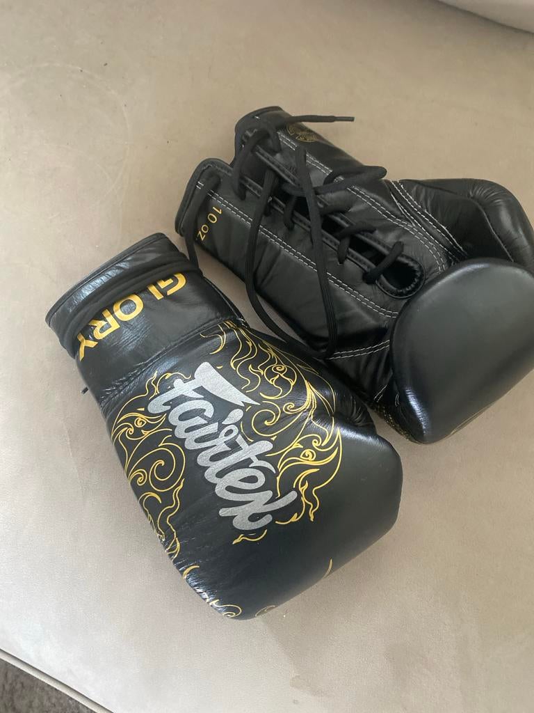Glory 88 Fairtex Kickbokshandschoenen 10 oz, Sport en Fitness, Ophalen of Verzenden, Zo goed als nieuw, Overige, Vechtsportbescherming