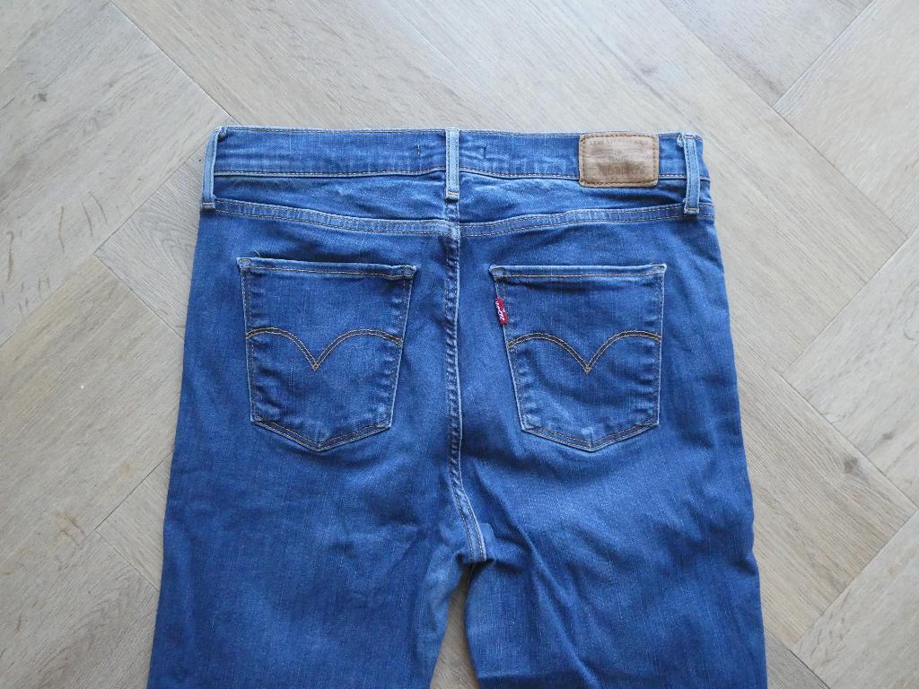 Mooie Levi 720 High Rise Super Skinny spijkerbroek, 31-32, Blauw, Ophalen of Verzenden, Zo goed als nieuw, W30 - W32 (confectie 38/40)