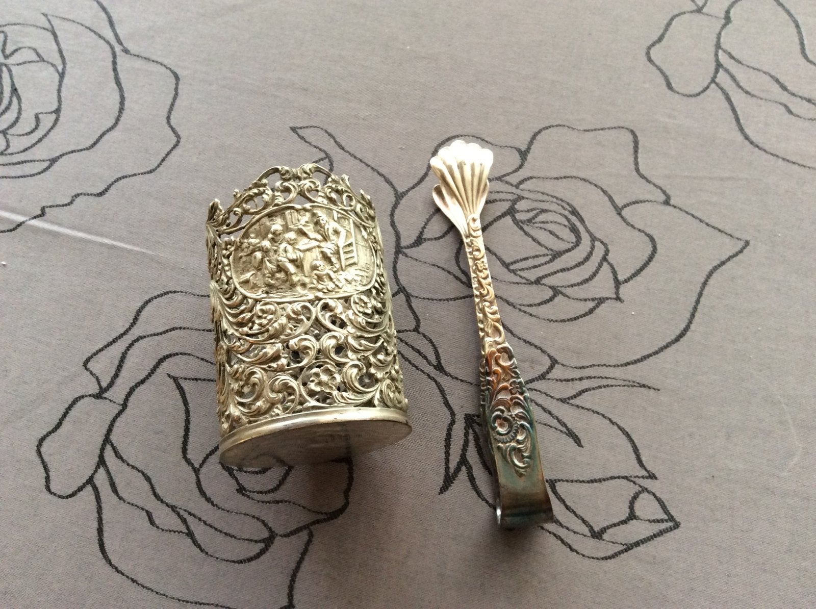 Antieke verzilverde suikertang en beker. Merk Duro zilver., Antiek en Kunst, Ophalen of Verzenden