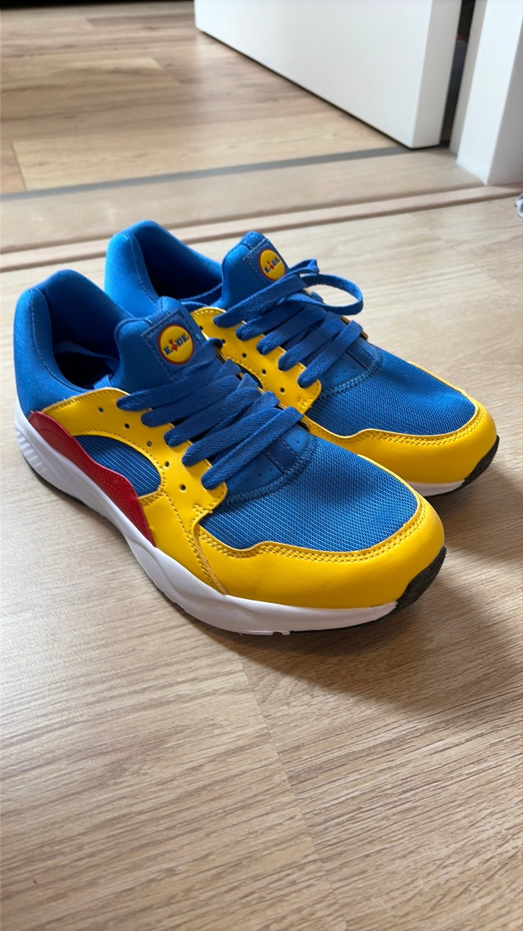 Lidl sneakers maat 39 | nooit gedragen, Kleding | Dames, Ophalen of Verzenden, Zo goed als nieuw, Sneakers of Gympen