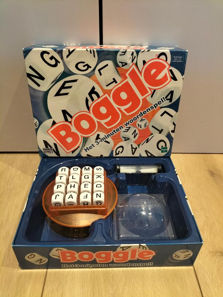 Boggle - spel van Parker en Hasbro, Vijf spelers of meer, Ophalen of Verzenden, Gebruikt, Parker / Hasbro