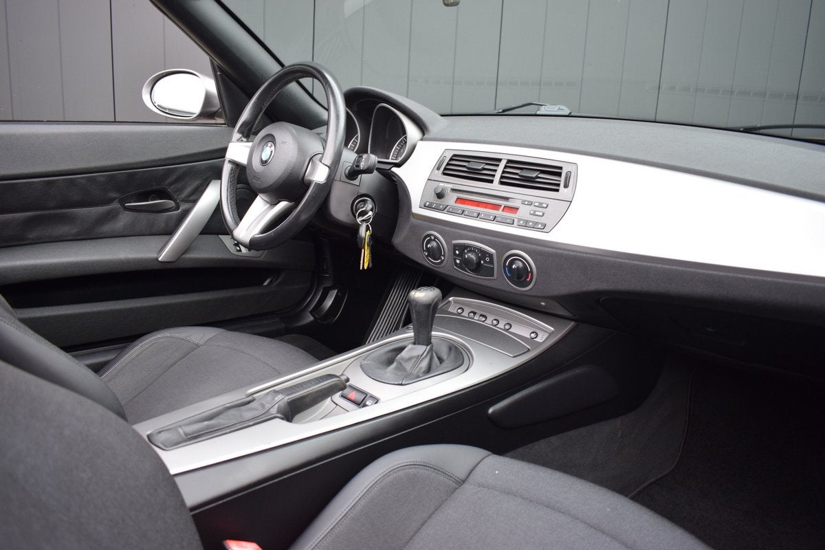 BMW Z4 Roadster 2.5i 192pk Half Leder | Airco | Stoelverwarm, Auto's, BMW, Achterwielaandrijving, Gebruikt, Leder en Stof, 11 km/l