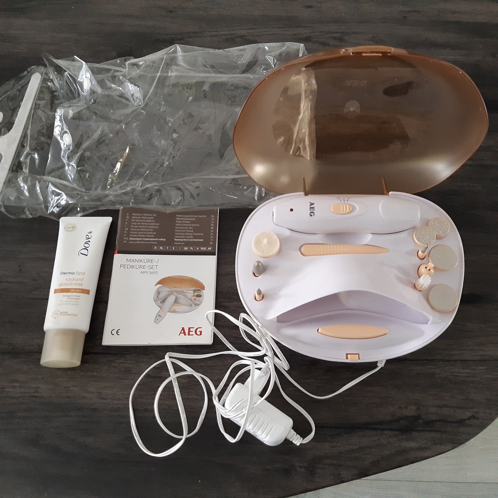 AEG electrische manicure pedicure set mt nageldroger, Ophalen, Nieuw, Hand- en Voetverzorging