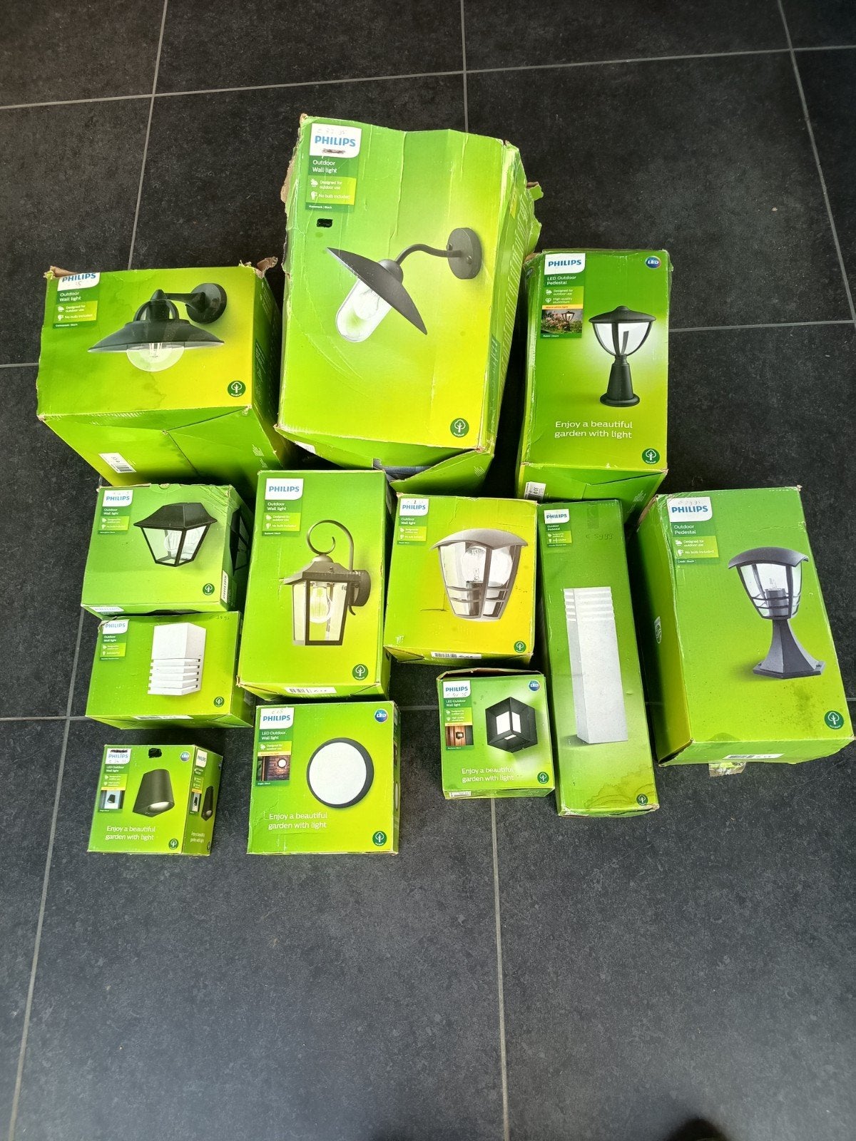 12x Philips buitenverlichting (diverse modellen), Minder dan 50 watt, Wandlamp, Ophalen of Verzenden, Netvoeding