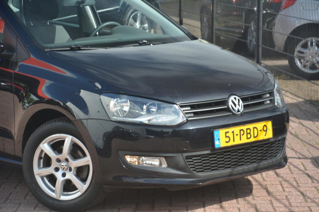 Volkswagen Polo 1.4-16V Comfortline | Airco | Cruise-control, Voorwielaandrijving, 86 pk, 4 cilinders, Zwart