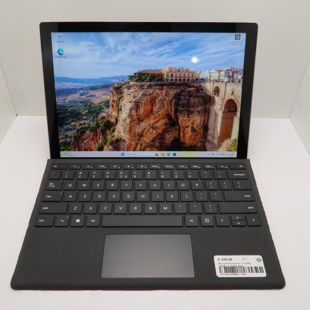 Microsoft Surface Pro 7 i5/ 8GB/ 256GB | in  Goede Staat, Microsoft, Zo goed als nieuw, Support@microsoft.com, Microsoft Corporation
One Microsoft Way
Redmond, WA 98052-6399
USA