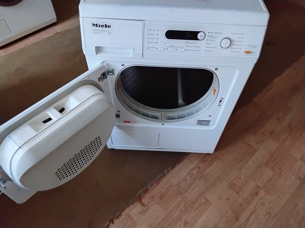 Miele Condens droger, Witgoed en Apparatuur, Wasdrogers, Ophalen, 4 tot 6 kg, Zo goed als nieuw, Voorlader