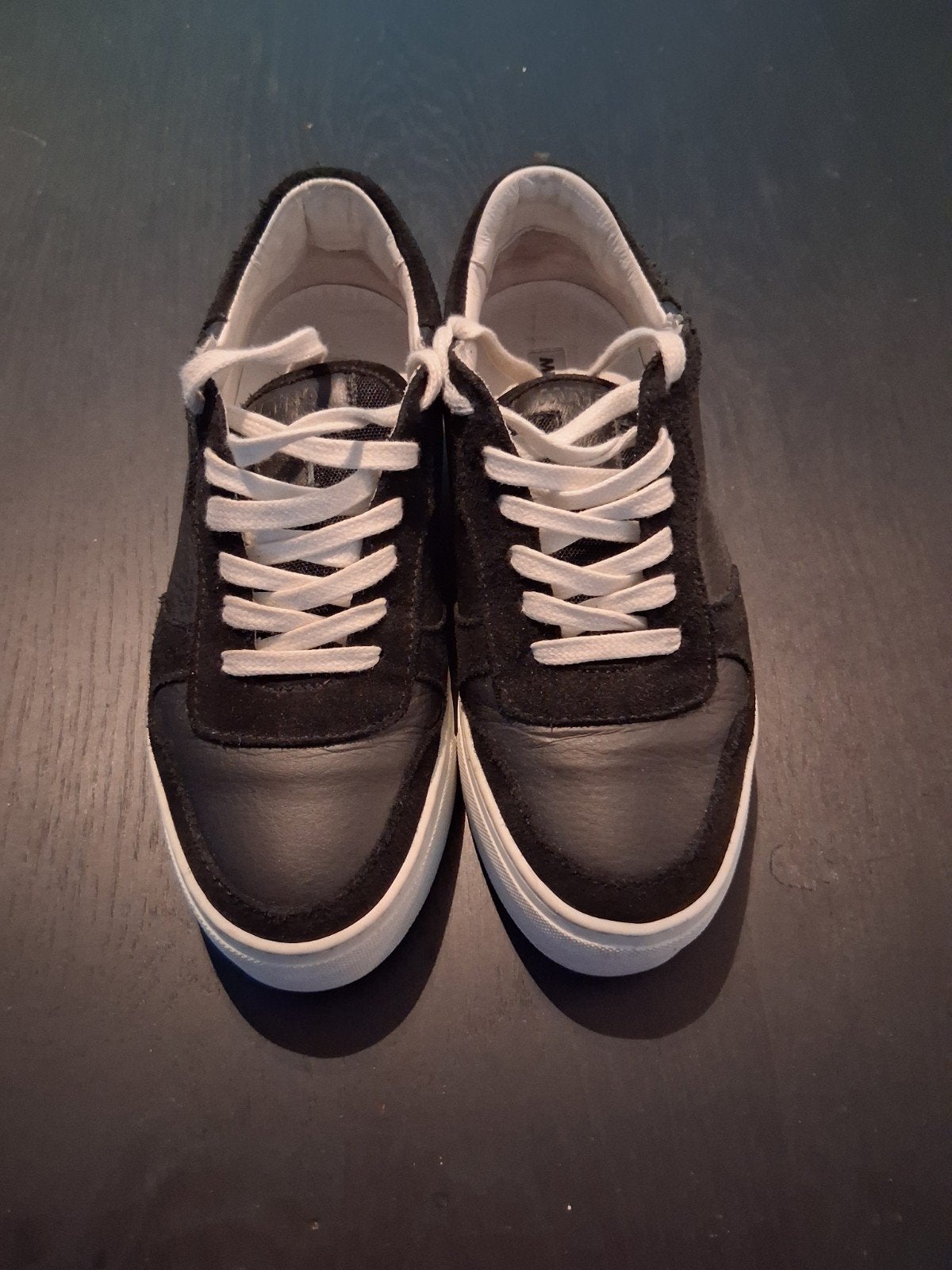 Meyba dames sneakers maat 37 - Zo goed als nieuw, Kleding | Dames, Schoenen, Zwart, Ophalen of Verzenden, Meyba, Sneakers of Gympen