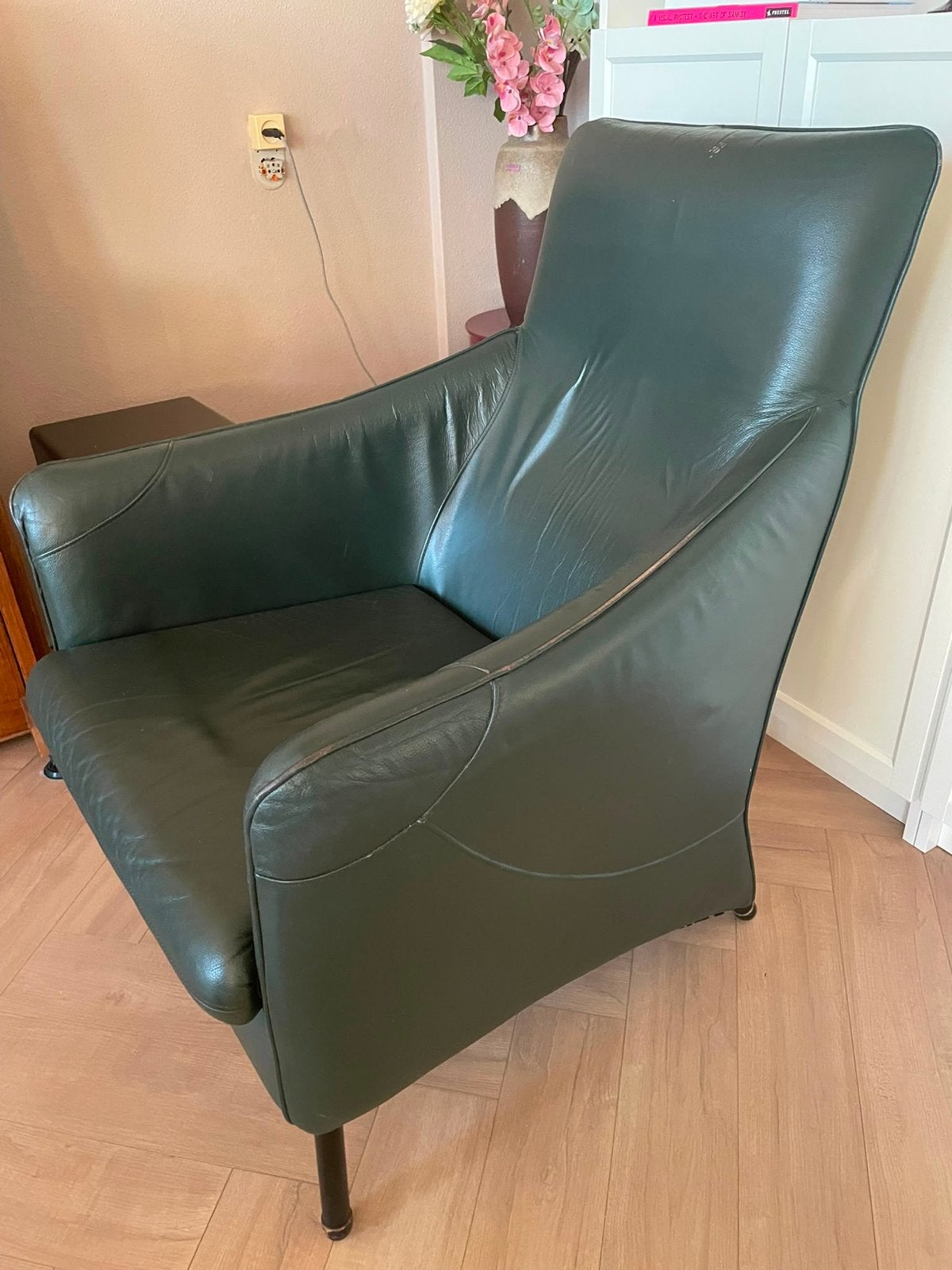 Donkergroene Leren Fauteuil - Comfortabel en Stijlvol, Huis en Inrichting, Ophalen, Gebruikt, Leer, 75 tot 100 cm