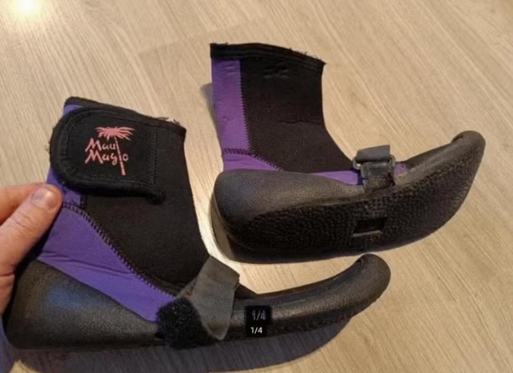 Maui Magic surfschoenen voor voeten van 24,5cm, Gebruikt, Zeil- of Surfschoenen, Ophalen of Verzenden