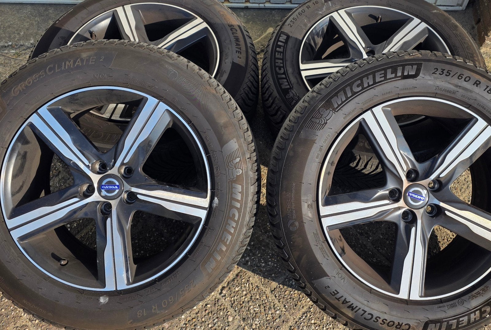 Michelin Cross Climate All season 5mm. incl. velg, Auto-onderdelen, 18 inch, Gebruikt, Banden en Velgen, Ophalen of Verzenden