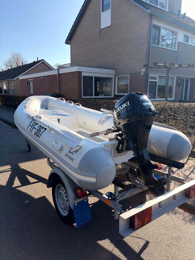 Zodiac 330 alu met suzuki 20 pk EFI, Ophalen of Verzenden, Zo goed als nieuw