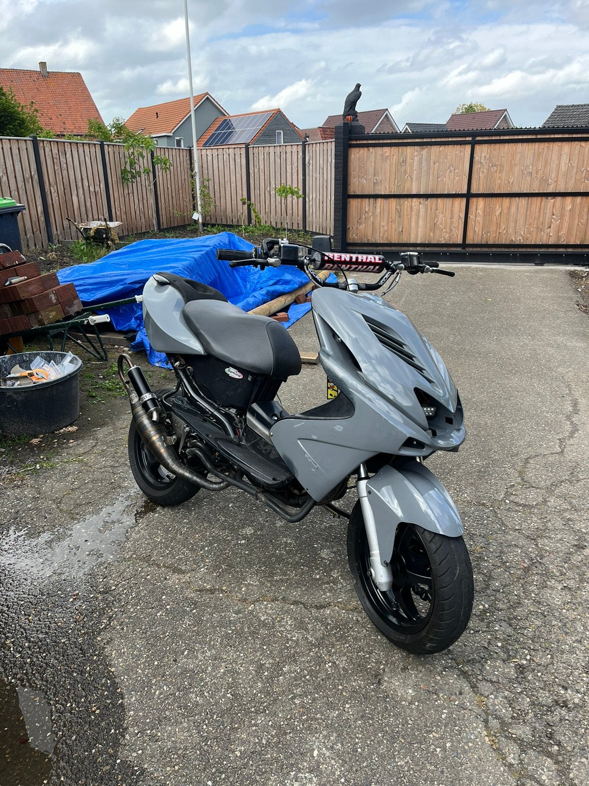 [te ruil / te koop] Yamaha aerox 70cc (stunt/ midrace), Fietsen en Brommers, Ophalen, Zo goed als nieuw, Tweetakt, Aerox