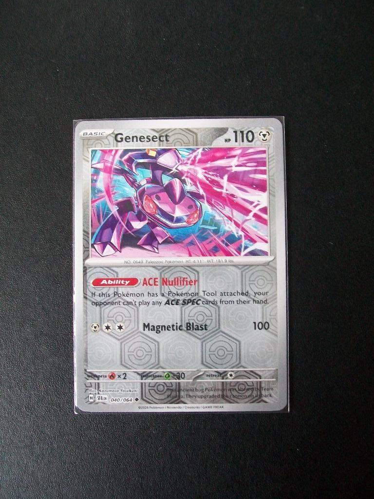 1729: Nieuwe Pokemon Kaart holofoil GENESECT HP110 (040/064), Verzenden, Nieuw, Losse kaart, Foil
