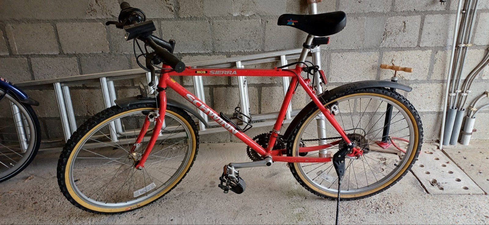 Schwinn Sierra MOS Mountainbike - Derailleur defect, Fietsen en Brommers, Gebruikt, 26 inch, Velgrem, Meer dan 20 versnellingen