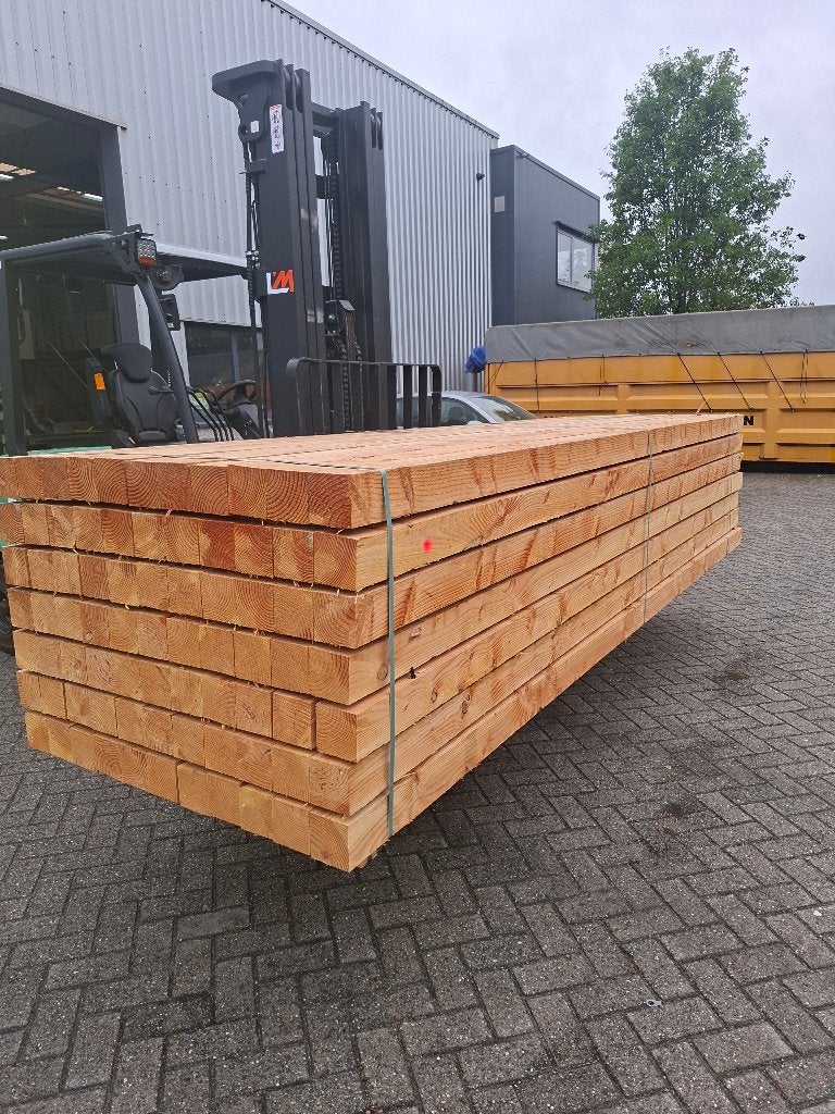 Douglas fijn bezaagd 100x100 | 10x10 | Palen Balken, Tuin en Terras, Ophalen of Verzenden, Nieuw, 250 cm of meer, Balken