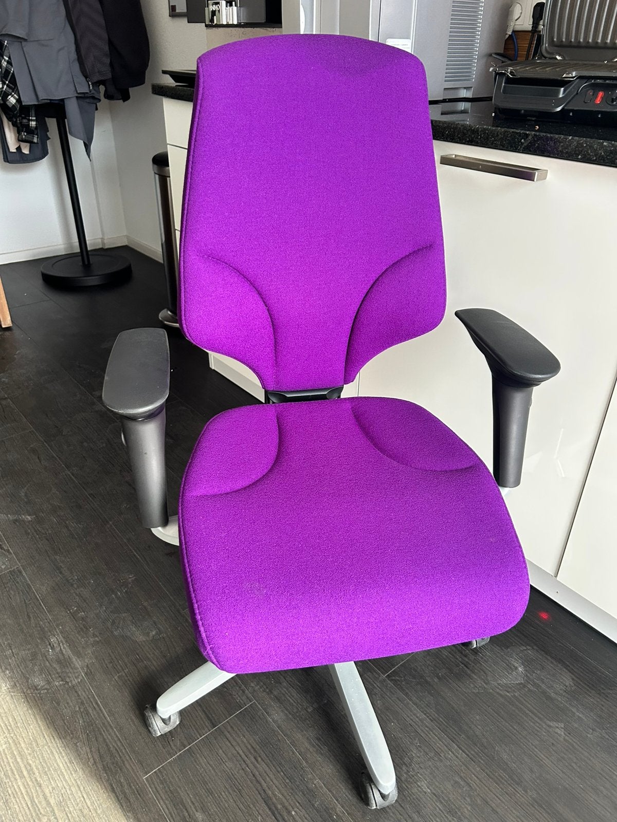 Giroflex 64 XL hoge rug, verstelbare lende steun in de rug, Huis en Inrichting, Bureaustoelen, Ophalen of Verzenden, Zo goed als nieuw