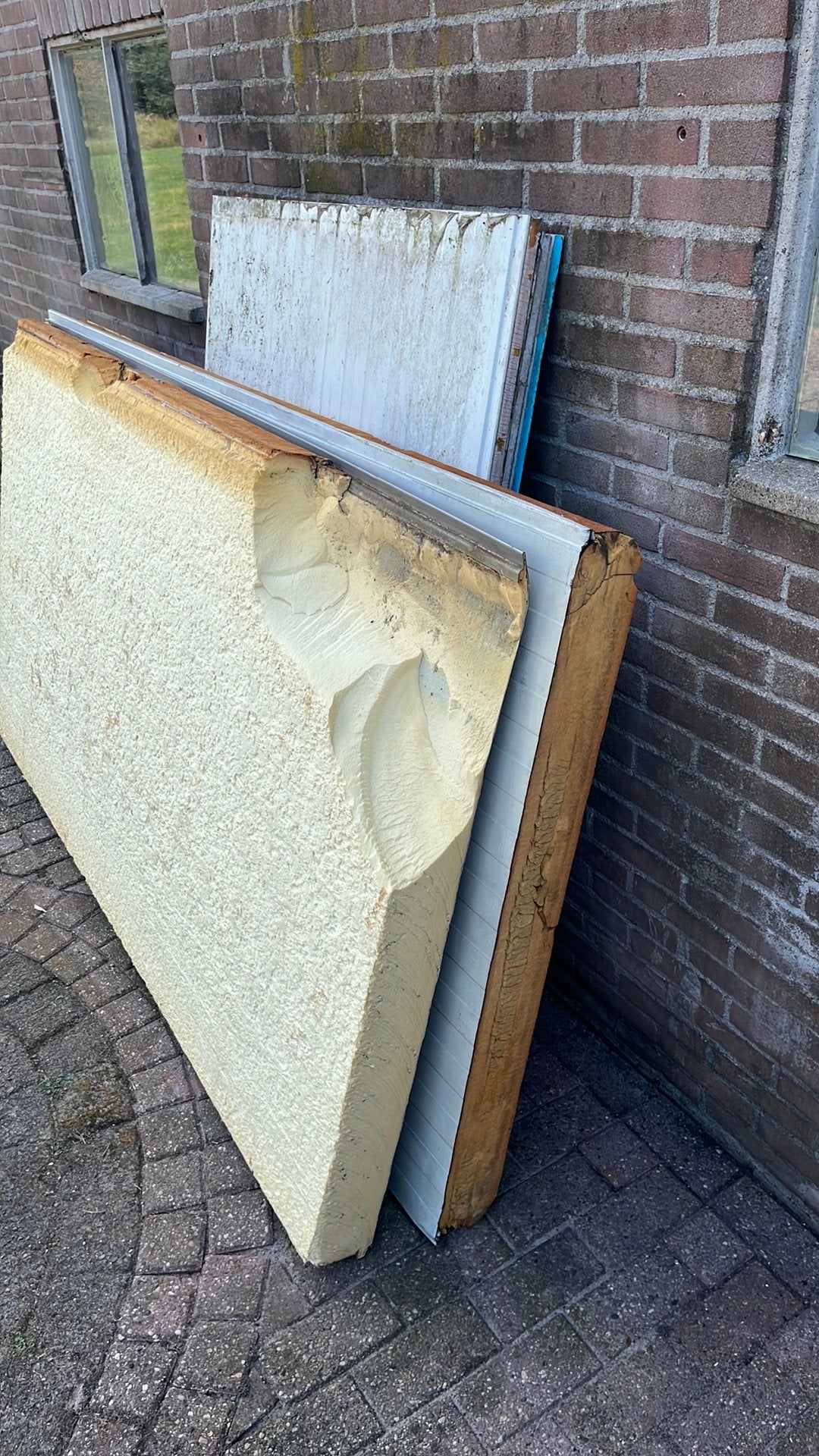 2 sandwich panelen 12cm dik en 2 van 4cm dik, Doe-het-zelf en Verbouw, Ophalen, Zo goed als nieuw, Hardschuim (Pir), 15 m² of meer
