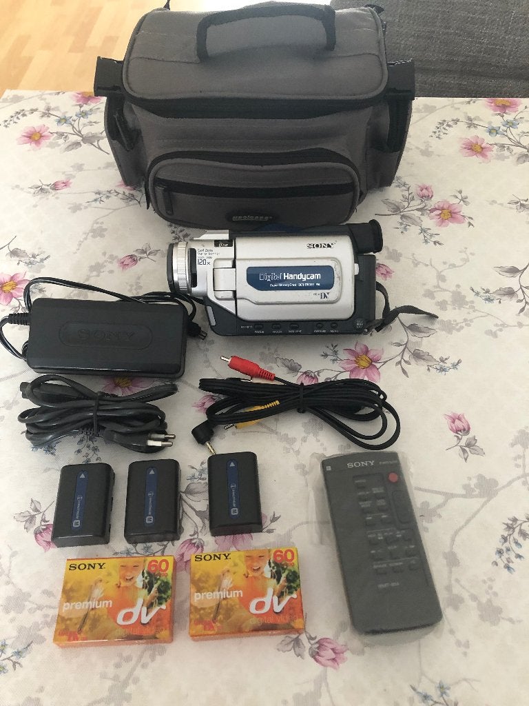 Mini dv handcamera, Audio, Tv en Foto, Ophalen, Mini dv, Gebruikt, 20x of meer