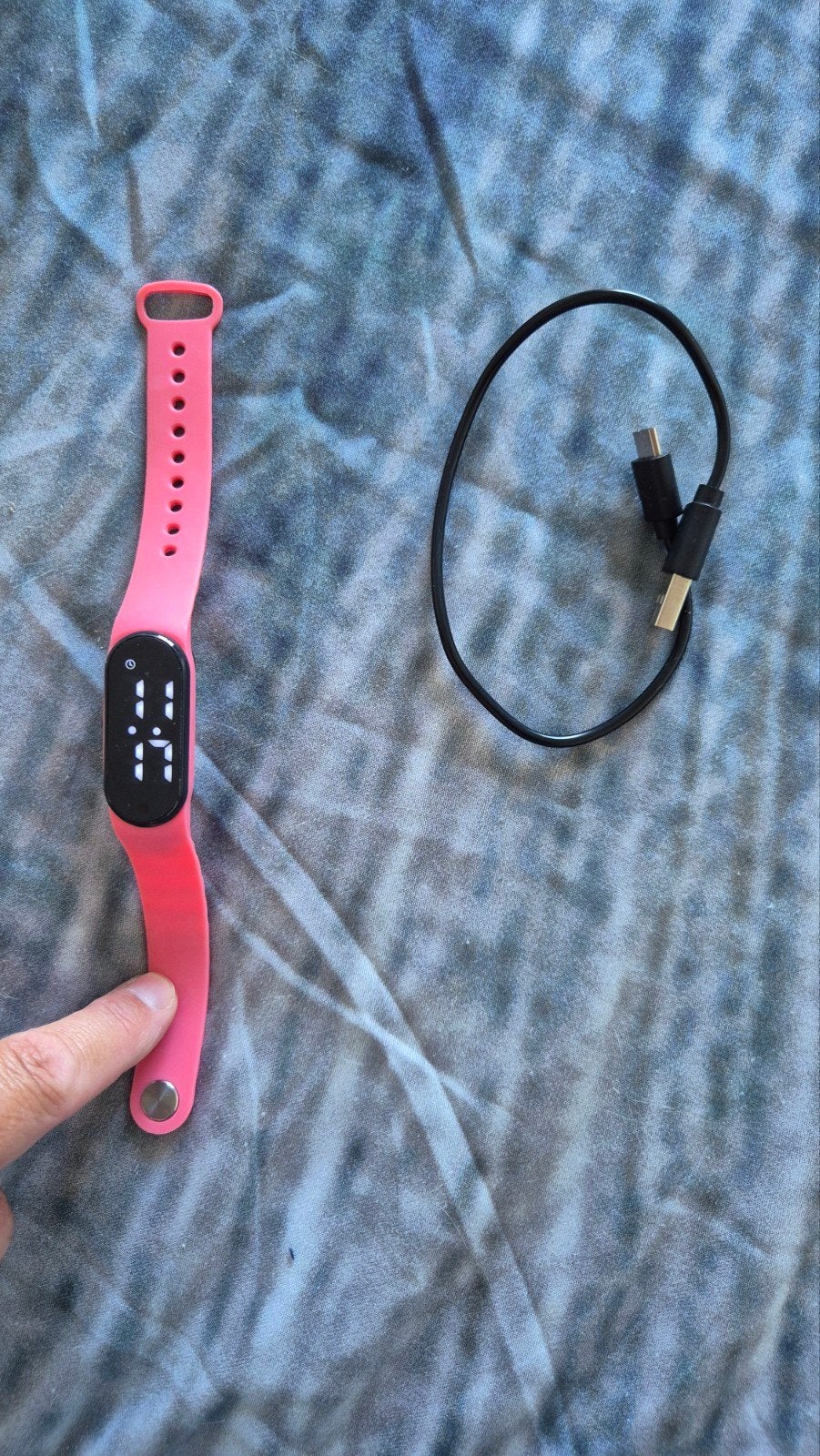 Z.g.a.n. Rodger Trilhorloge Roze+USB Oplader (Plaswekker), Ophalen, Zo goed als nieuw