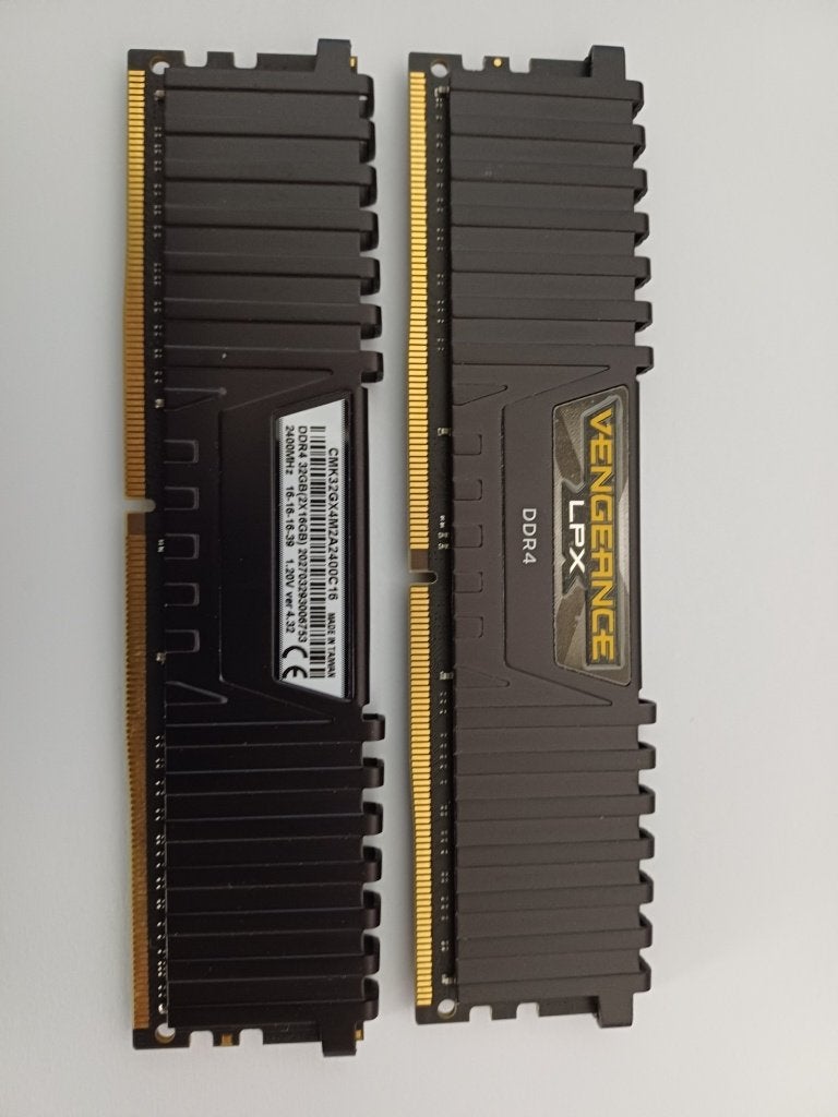 Vengeance LPX DDR 4 2 x 16GB 2400 MHZ Ramgeheugen