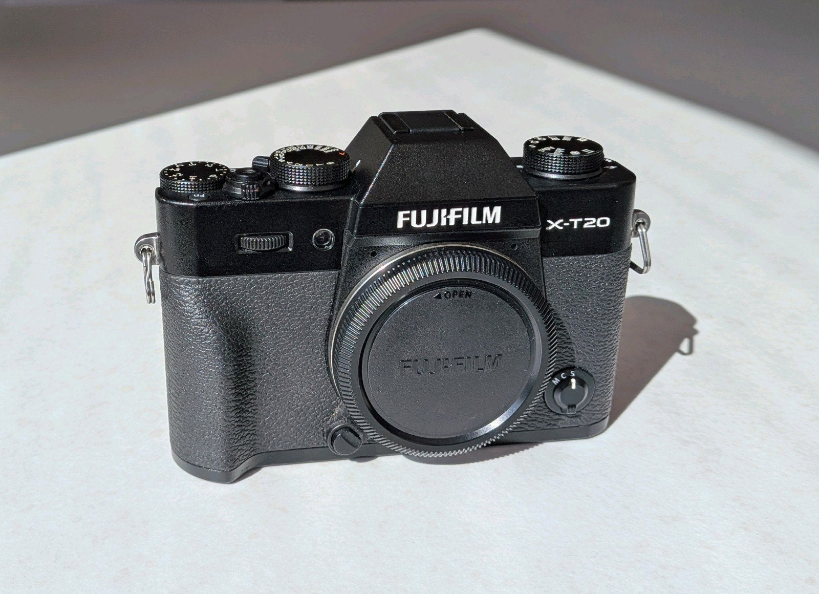 Fujifilm X-T20 body - Slechts 945 clicks, Gebruikt, Ophalen of Verzenden, Screenprotector, Fujifilm