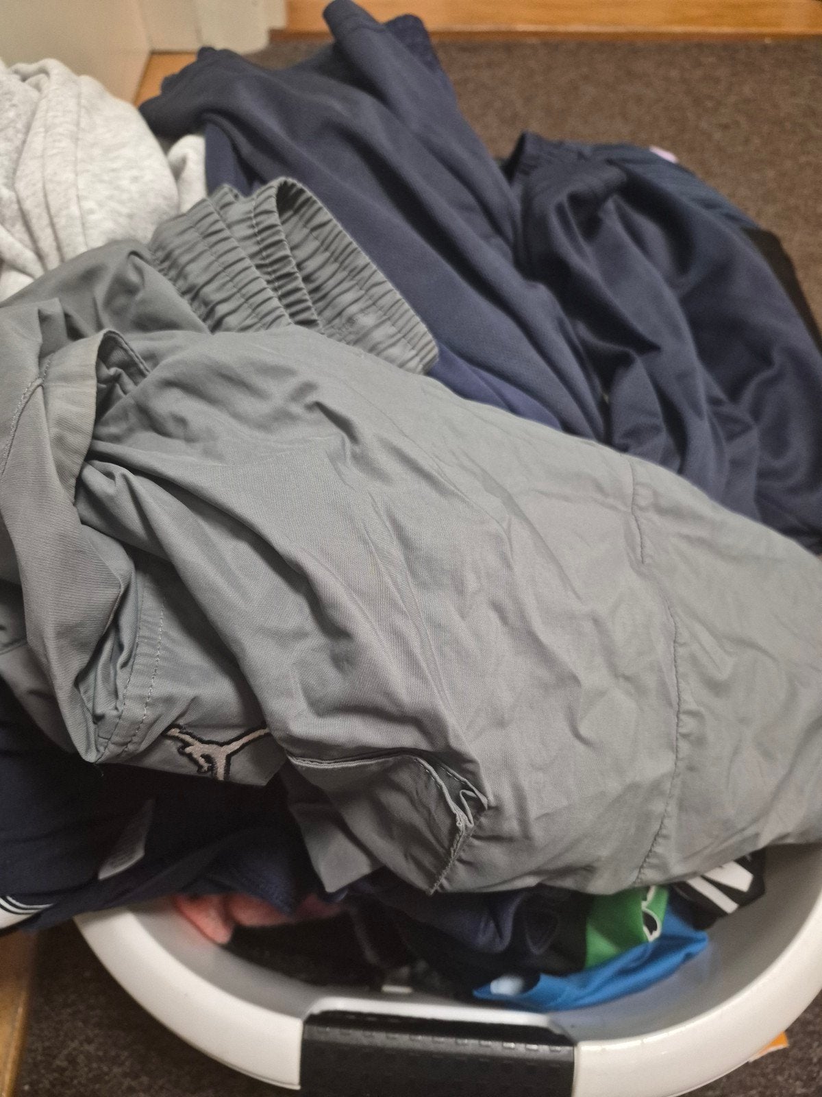 Diverse kledingstukken (o.a. Nike, Jordan), Kinderen en Baby's, Ophalen, Gebruikt, Jongen of Meisje, Broek