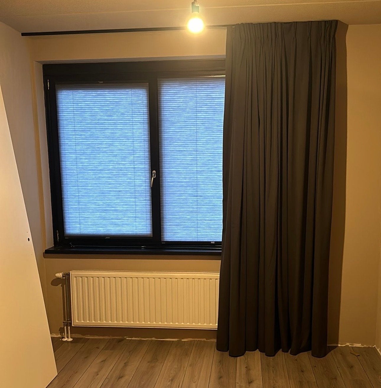 Overgordijn - Dubbele Plooi - Dana Thunder VDANG06, Huis en Inrichting, Verduisterend, Ophalen of Verzenden, Grijs, Gebruikt