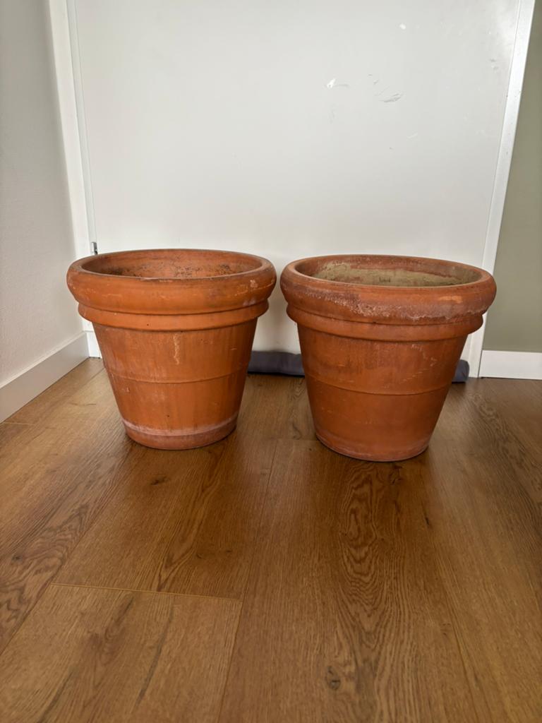 Bloempotten 2.Stuks Doorsnee 36.Centimeter, Tuin en Terras, Bloempotten, 25 tot 40 cm, Rond, Ophalen of Verzenden, Minder dan 40 cm