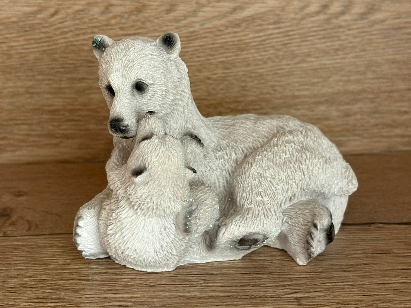 Zeer mooie ijsberen beeld van 9 cm hoog voor maar 2 euro, Ophalen of Verzenden, Zo goed als nieuw, Beeldje of Figuurtje