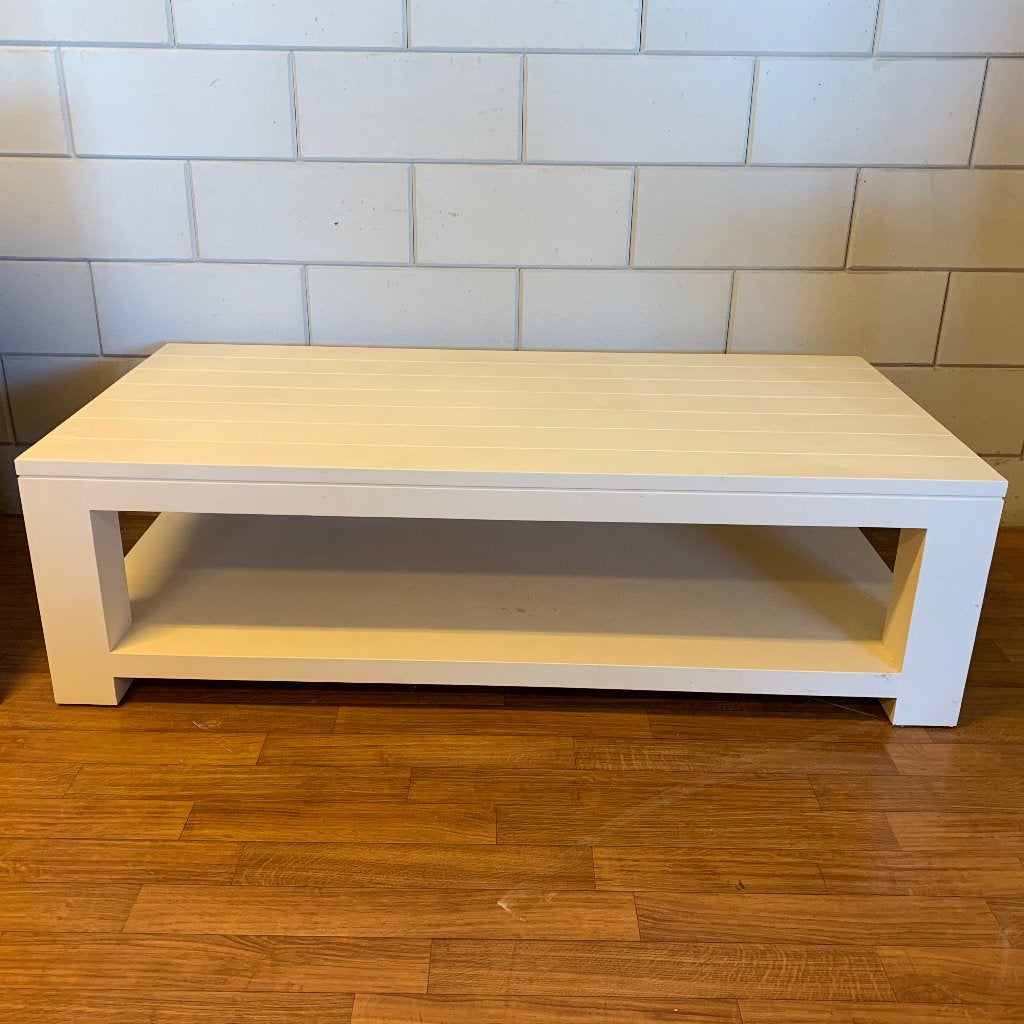 salontafel wit - 140 x 70 cm - landelijke stijl - TTM Wonen, Ophalen, TTM Wonen, Meubels – (Perzische) Tapijten en Woonaccessoires