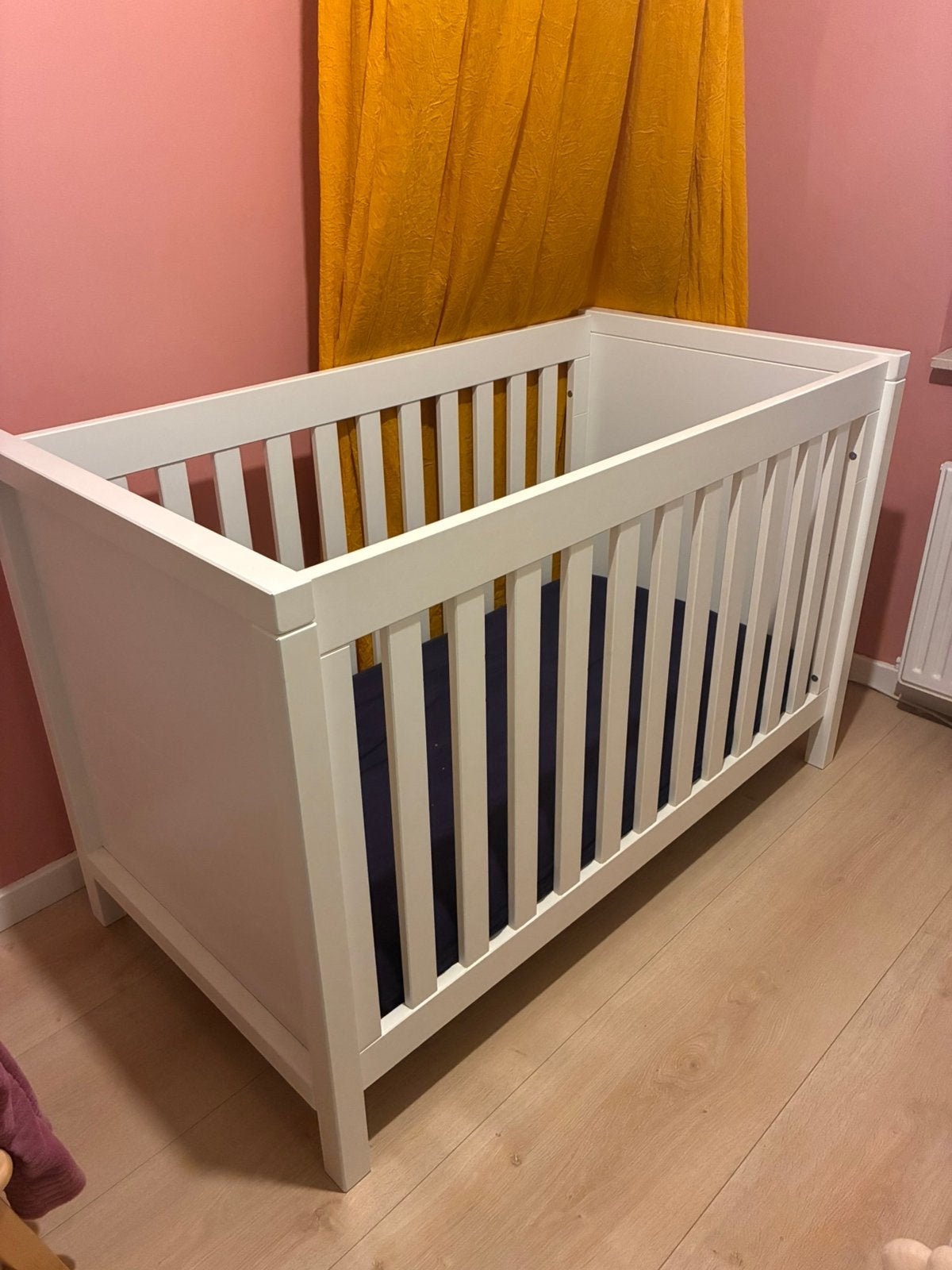 Wit houten ledikant, exclusief matras, Kinderen en Baby's, Ophalen, Zo goed als nieuw, Ledikant