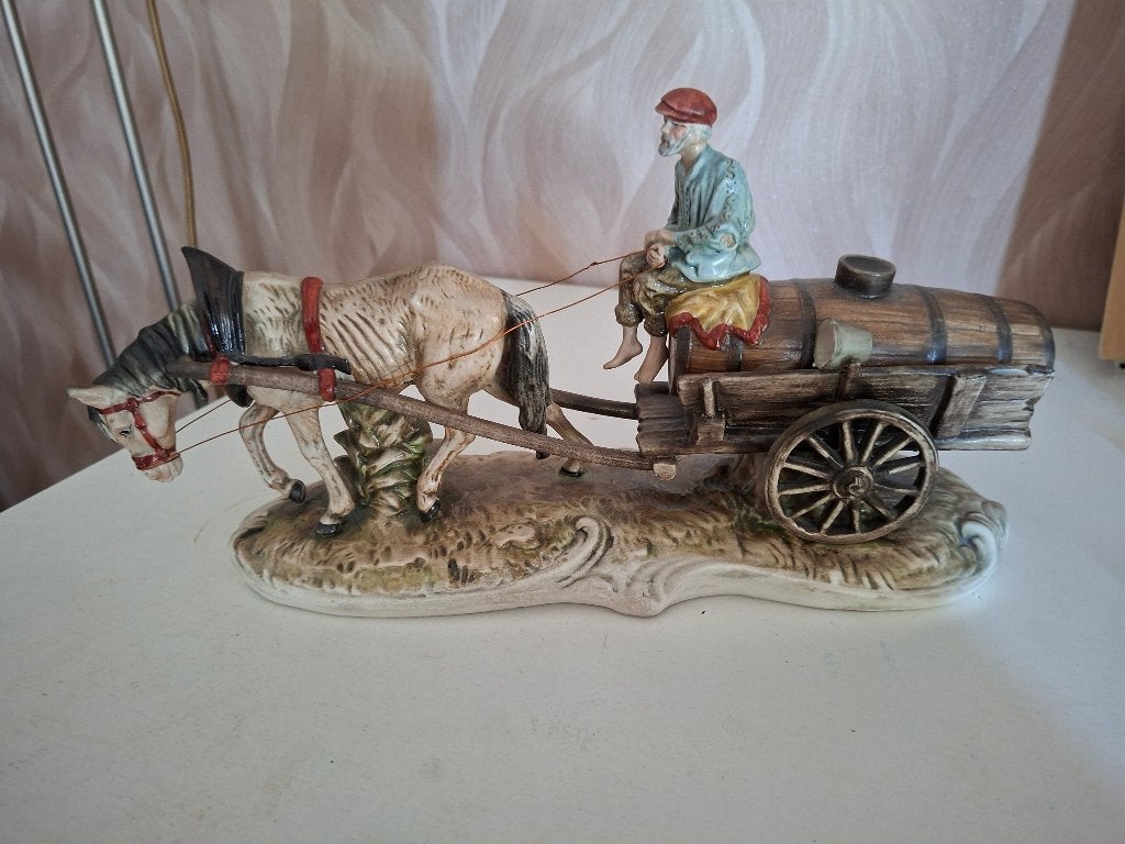 porceleinenbeeld paard en wagen 35 cm lang, Ophalen of Verzenden