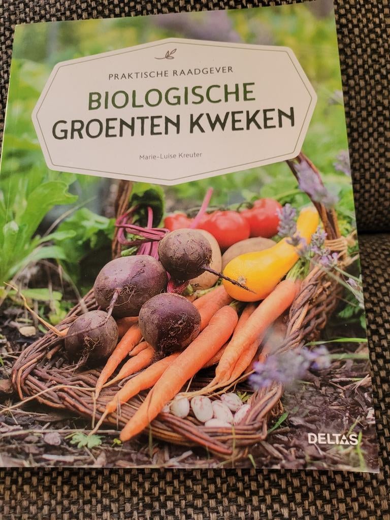 Praktische Raadgever: Biologische Groenten Kweken, Boeken, Ophalen of Verzenden, Zo goed als nieuw, Marie-Luise Kreuter, Moestuin