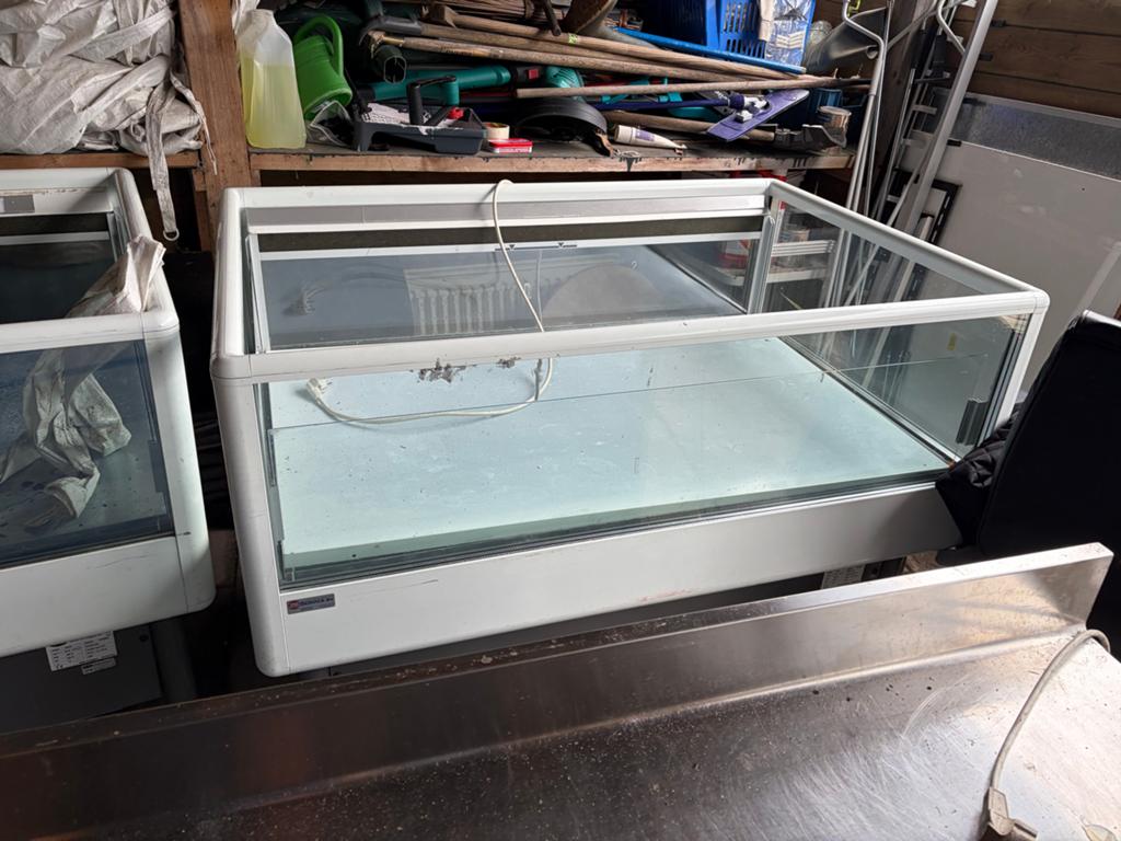 Professionele Koelkast met Glazen Vitrine, Witgoed en Apparatuur, Koelkasten en IJskasten, 85 tot 120 cm, 200 liter of meer, 60 cm of meer