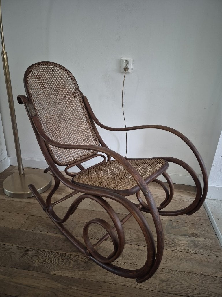 Antiek authentiek originele THONET Schommelstoel jr1860/1880, Ophalen of Verzenden