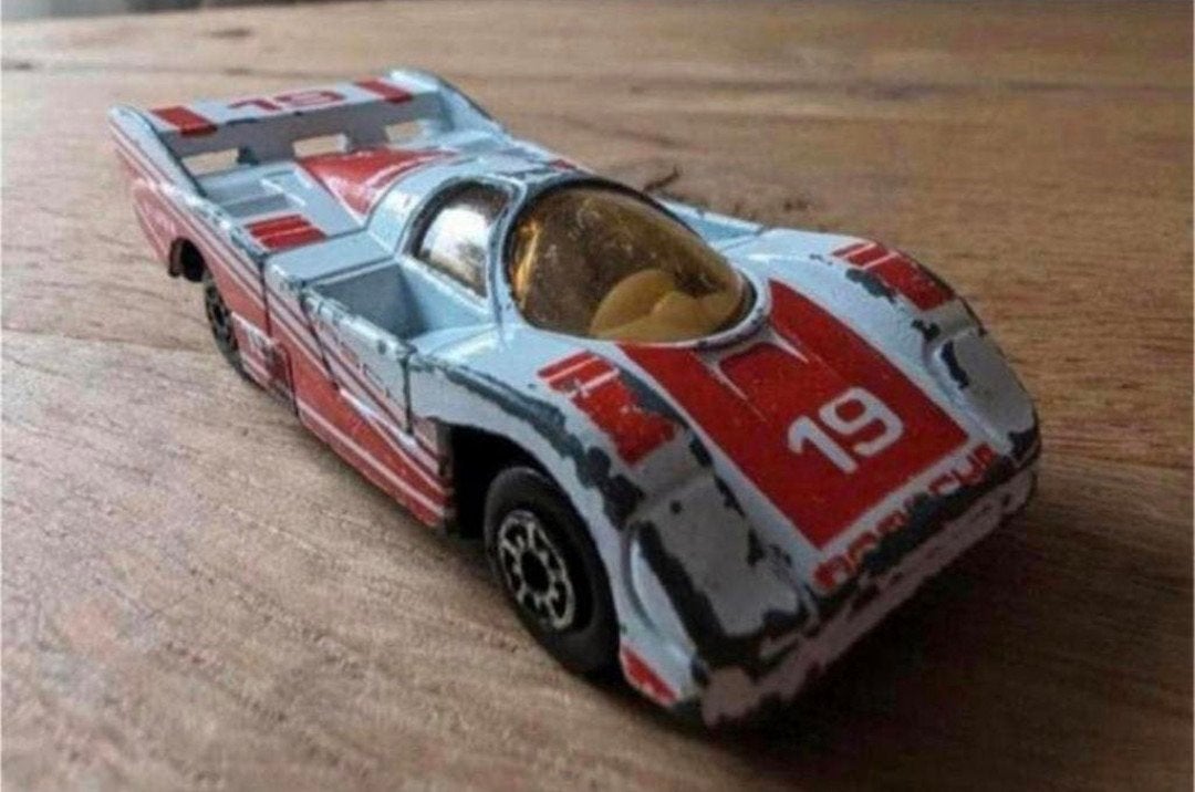 Porsche 956 Group C racewagen MC Toy schaal ca. 1:64, Ophalen of Verzenden, Gebruikt, Auto