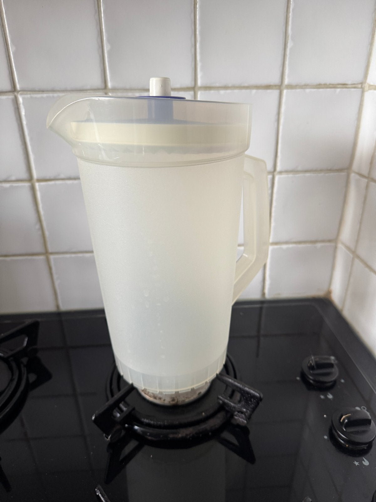 Tupperware kan met deksel, Huis en Inrichting, Keuken | Tupperware, Ophalen, Gebruikt, Wit, Beker of Kan