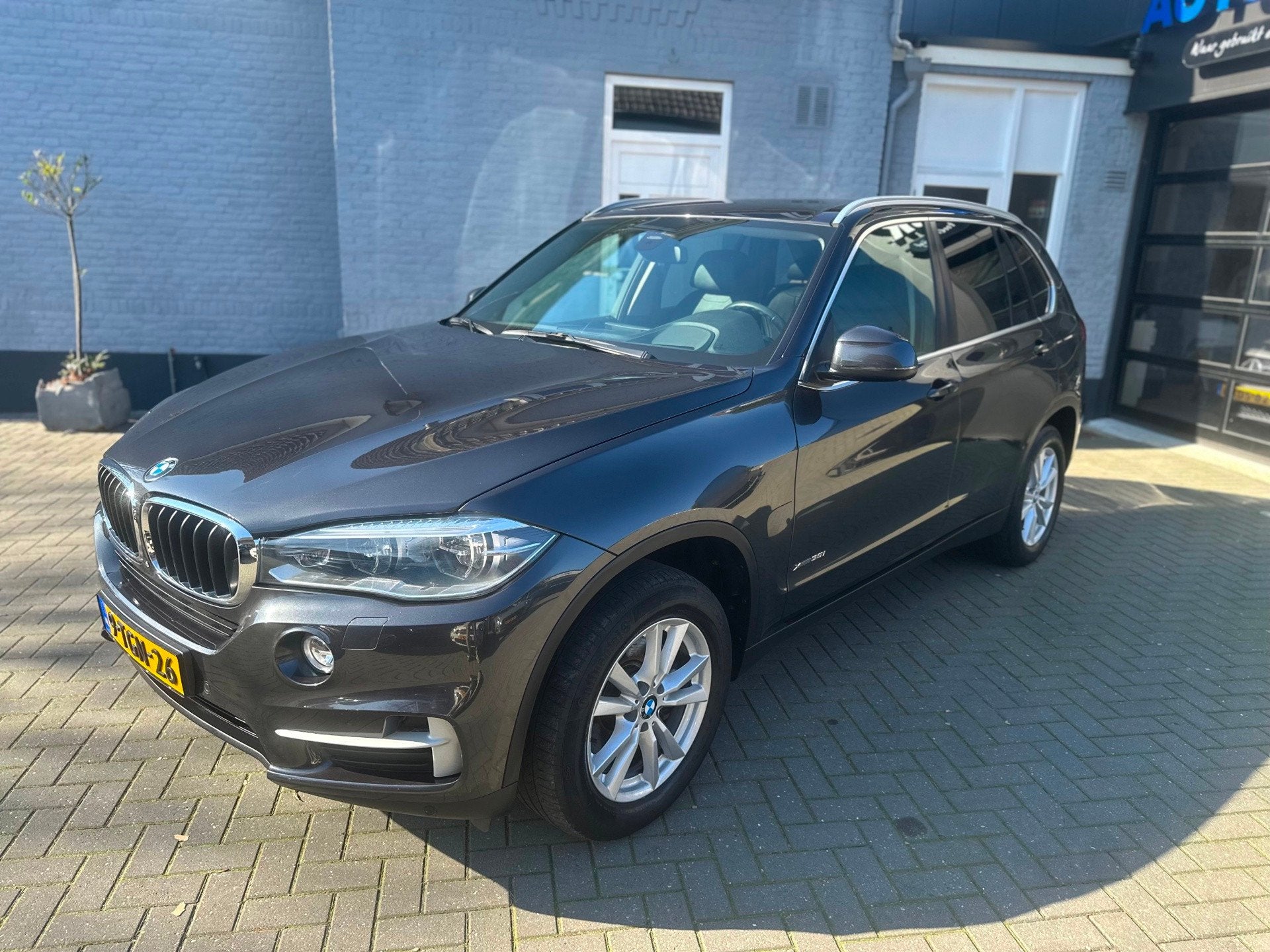 BMW X5 XDrive35i | ELEK TREKHAAK | 7. PERSONEN | TV | HEAD U, Auto's, BMW, 2005 kg, Gebruikt, Bedrijf, Vierwielaandrijving