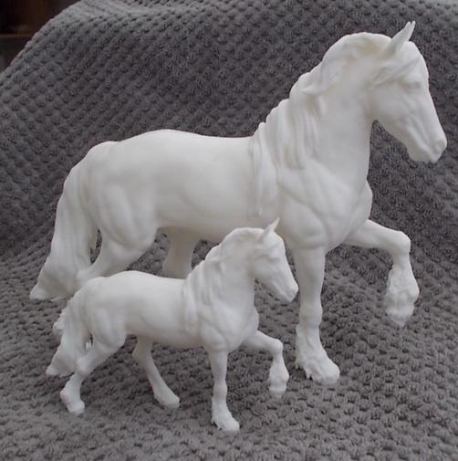 Paarden in diverse maten (adv 63), Ophalen of Verzenden, Nieuw, Paard, Beeldje of Figuurtje