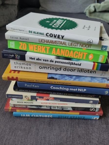 13 boeken over management en leiderschap, Ophalen of Verzenden, Gelezen, Stephen Covey, Edine Russel, Thomas Erikson, Paul Kerr